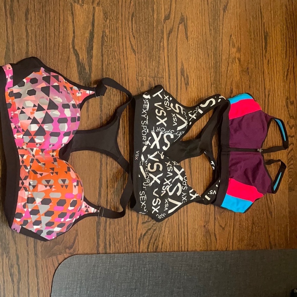 Victoria secret’s sports active wear bras !